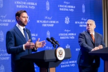 Mỹ lại ném bom đảo Kharg; Ông Vance: Tới lượt Iran đưa ra lựa chọn