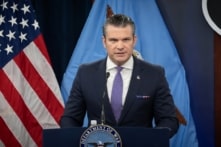 Vì sao Iran chấp nhận ngừng bắn? Ông Hegseth tiết lộ hậu trường sức ép quân sự