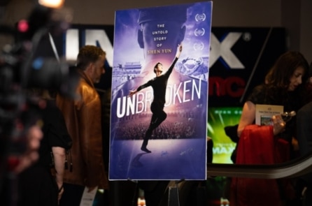 Unbroken: Câu chuyện chưa kể về Shen Yun