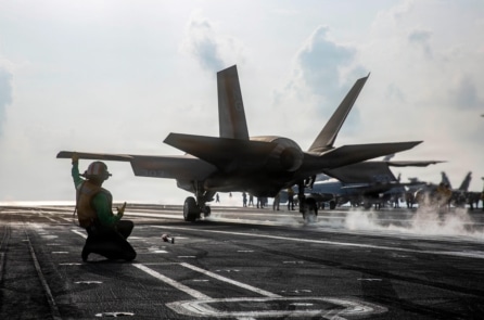 Nhiều đồng minh NATO từ chối tham gia phong tỏa eo biển Hormuz do ông Trump khởi xướng