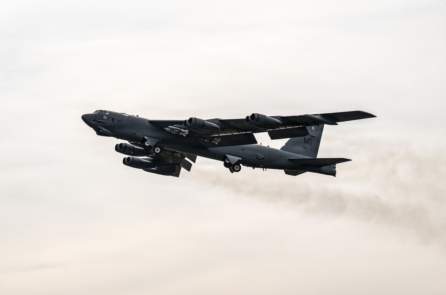 Lầu Năm Góc: B-52 bay sâu vào lãnh thổ Iran khi Mỹ áp đảo trên không