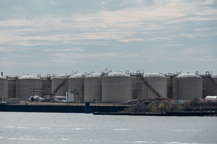 Xuất khẩu dầu của Mỹ dự kiến ​​đạt 5 triệu thùng mỗi ngày