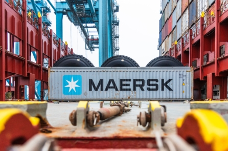 Iran tuyên bố mở lại eo biển Hormuz, “ông lớn” vận tải biển Maersk lên tiếng phản hồi